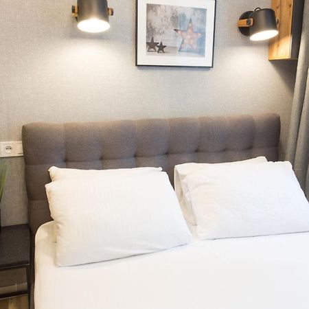 Well Located Studio - Yaroslavska Str. 21 Apartment Kharkiv Luaran gambar