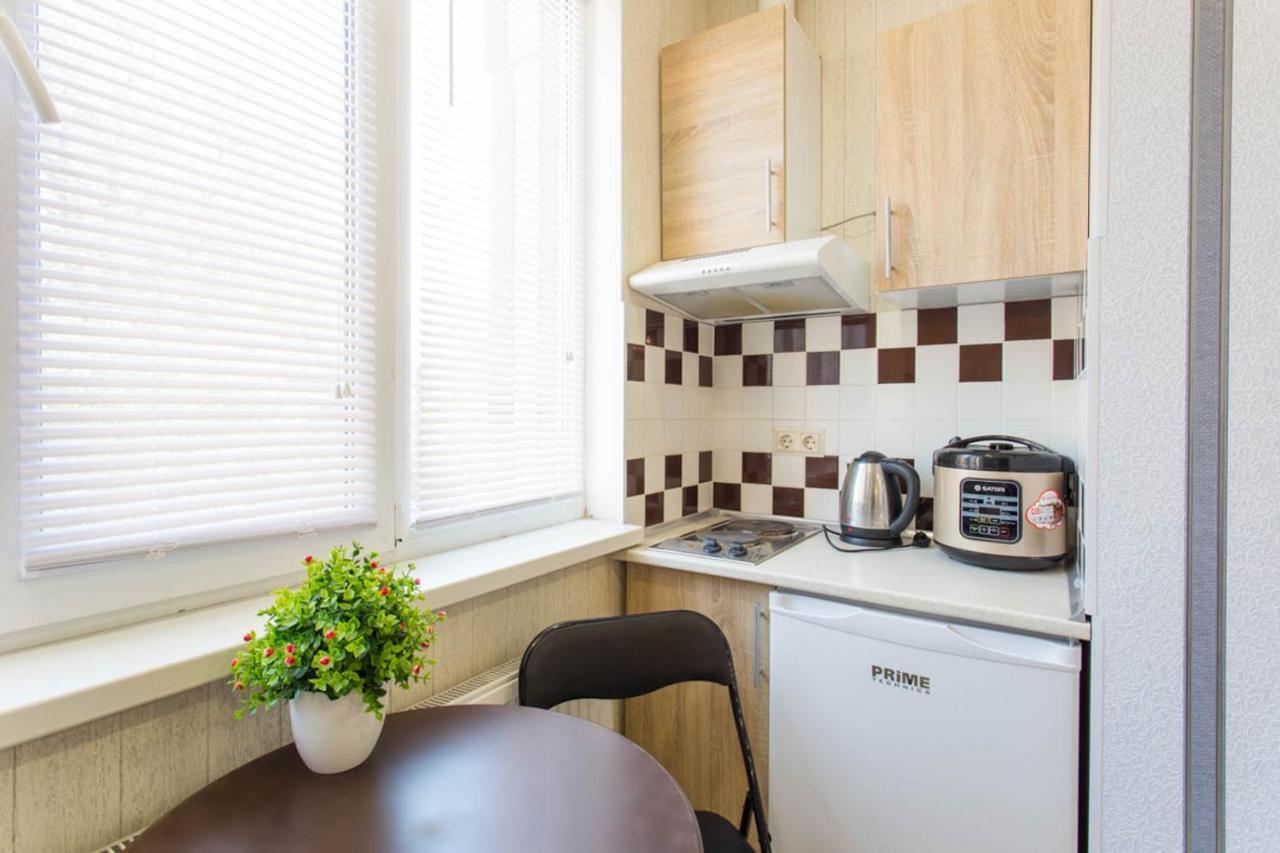 Well Located Studio - Yaroslavska Str. 21 Apartment Kharkiv Luaran gambar