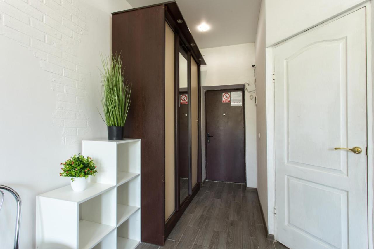 Well Located Studio - Yaroslavska Str. 21 Apartment Kharkiv Luaran gambar