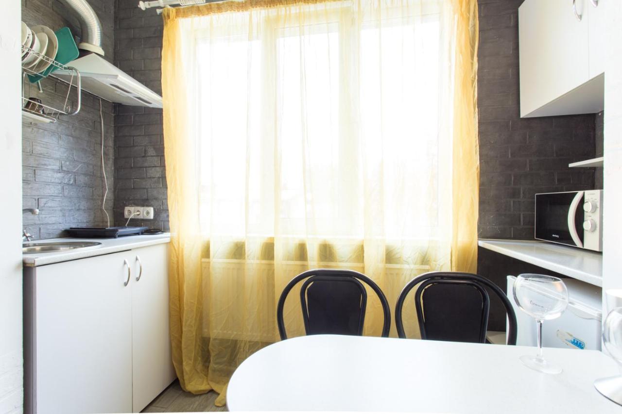 Well Located Studio - Yaroslavska Str. 21 Apartment Kharkiv Luaran gambar