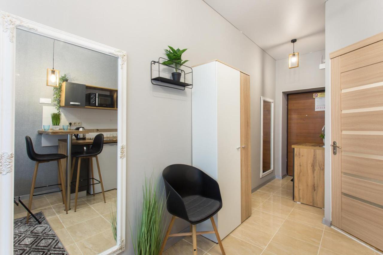 Well Located Studio - Yaroslavska Str. 21 Apartment Kharkiv Luaran gambar