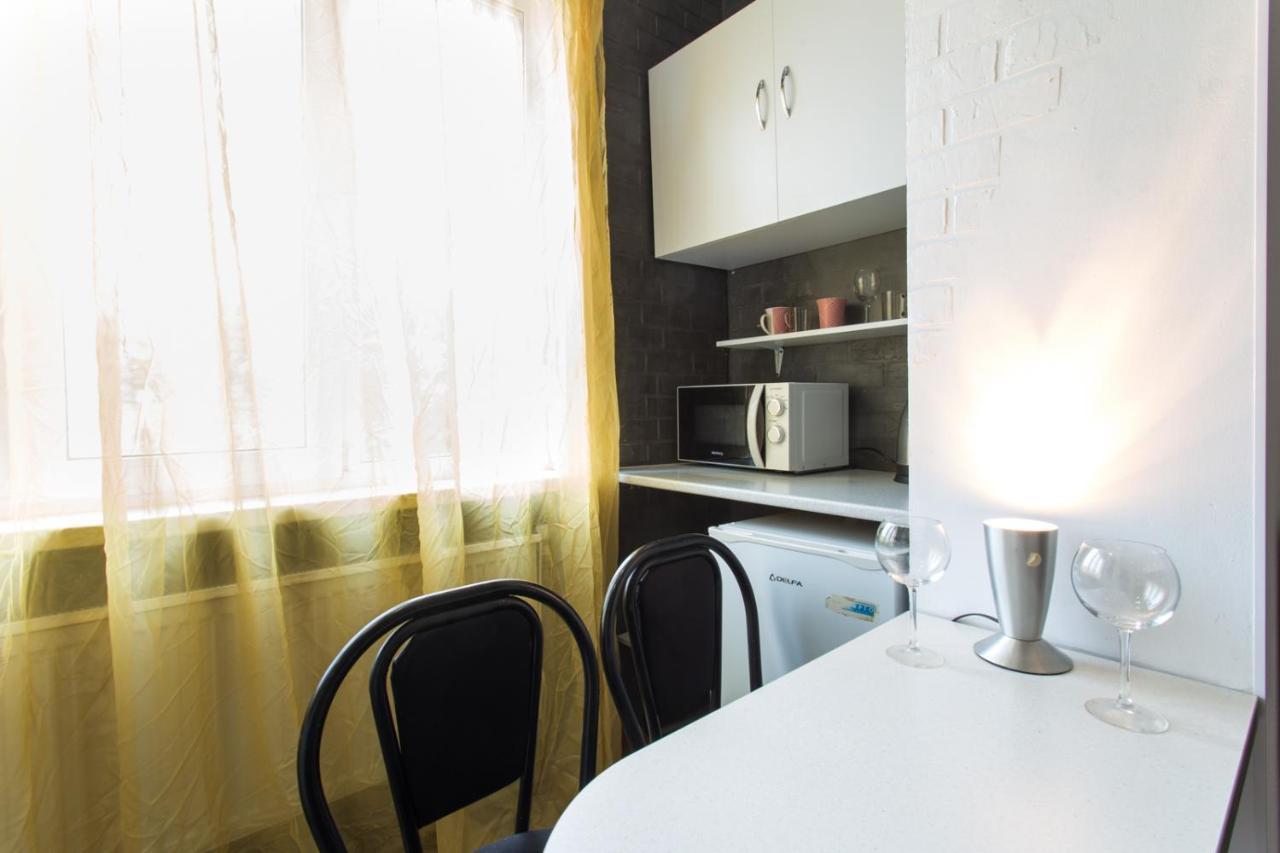 Well Located Studio - Yaroslavska Str. 21 Apartment Kharkiv Luaran gambar